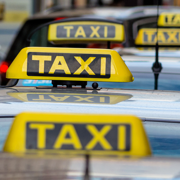 Rose Taxi u. Mietwagen